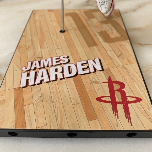 Houston Rockets NBA 2018 James Harden #13 Action Figure by TMP Int’l.Inc. - Picture 6 of 11